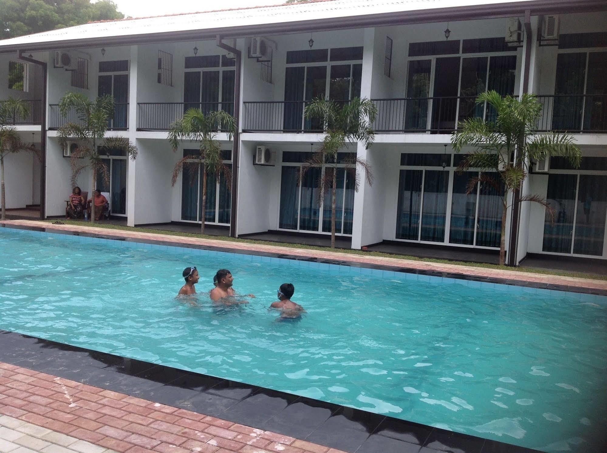Samwill Holiday Resort كاتاراغاما المظهر الخارجي الصورة