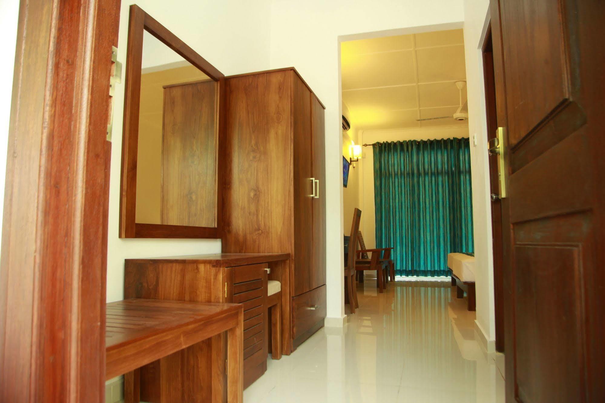 Samwill Holiday Resort كاتاراغاما المظهر الخارجي الصورة